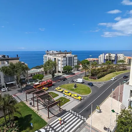 Sunset Sea View Apartament Funchal (Madeira)